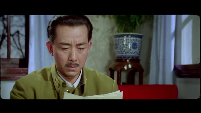 跟着电影学党史| 蒋不履行签字遭抗议，张学良亲自送蒋回南京。