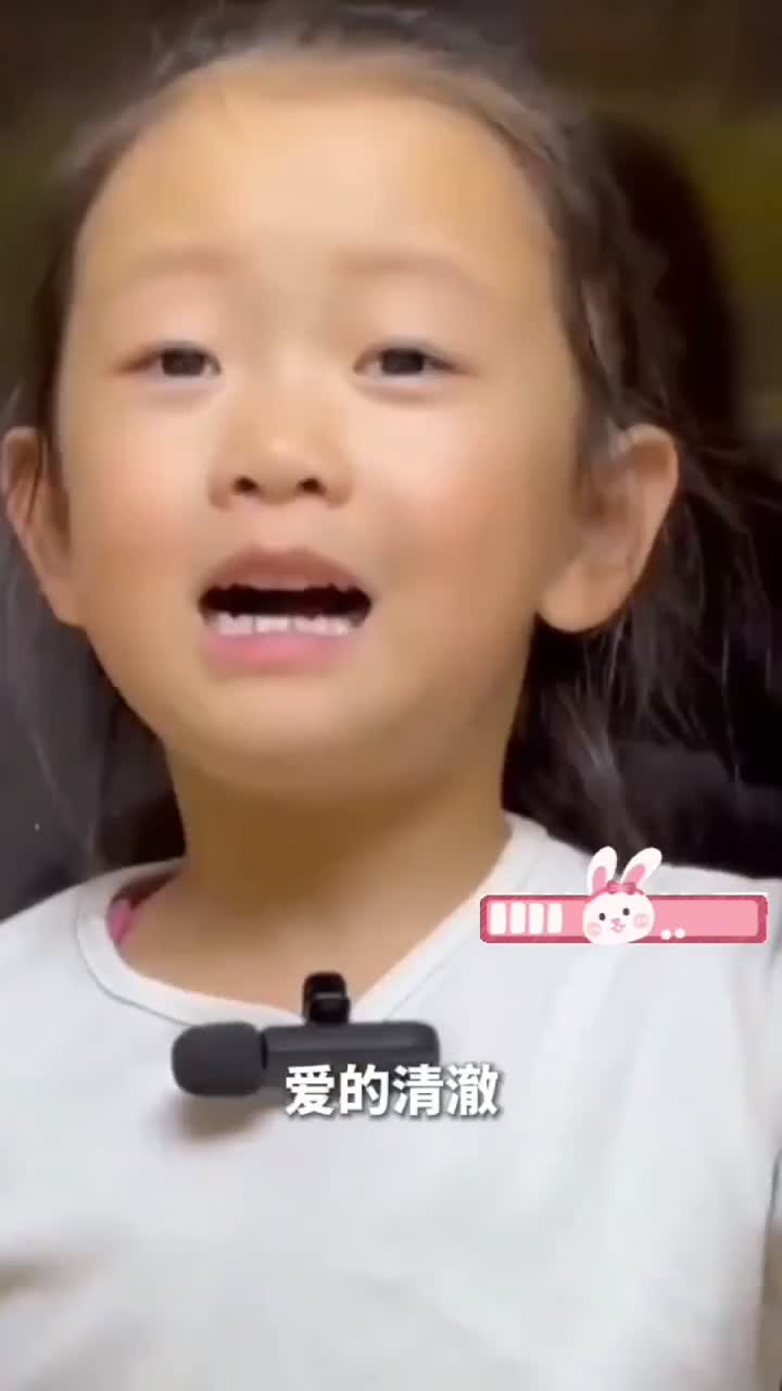 4岁女孩深情朗诵“你要写中国,就不能只写中国”